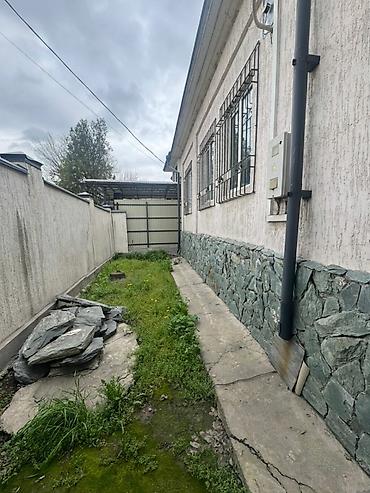 Продажа коттеджей и домов: 🏠Продается дом в районе Аламединского базара Немецкого стиля, высокий — 2