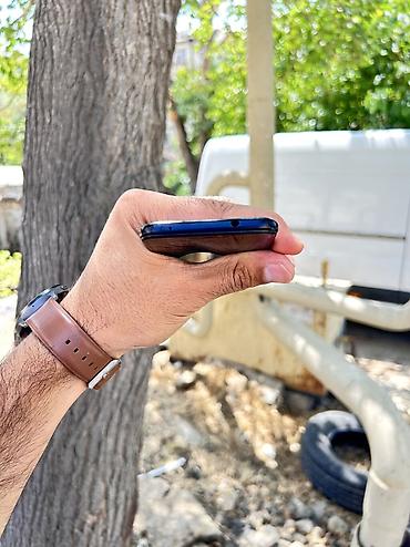 redmi mi 8 lite: Xiaomi Mi A2 Lite, 32 GB, rəng - Qara, 
 Düyməli, Barmaq izi, Face ID — 5