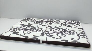 Şəkillər, tablolar: Qarabağin xalça xəri̇təsi̇
ölçüləri 31#39 sm və 59 #50 sm — 10