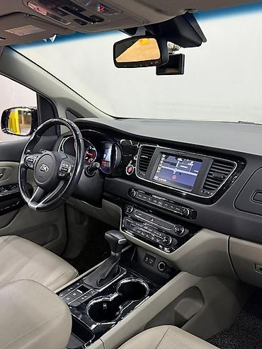 carnival: Kia Carnival: 2020 г., 2.2 л, Автомат, Дизель, Минивэн — 8