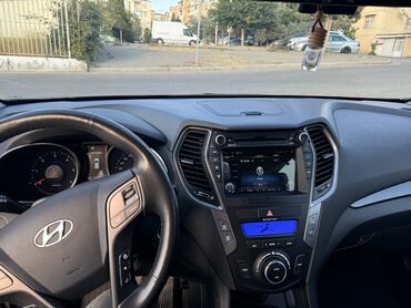 Hyundai: Hyundai Santa Fe: 2 l | 2015 il Ofrouder/SUV — 6