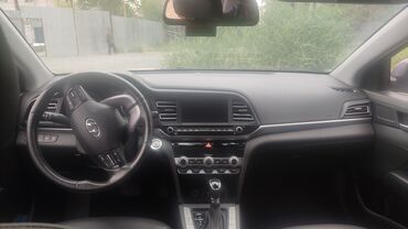 Hyundai: Hyundai Avante: 2019 г., 1.6 л, Автомат, Газ, Седан