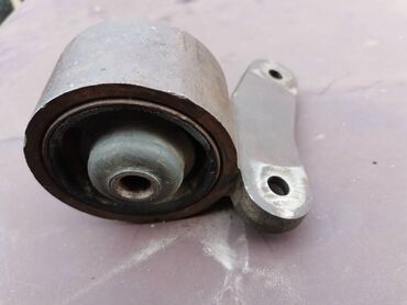 Auto delovi: Nosac menjaca 5 brzina Lada2121,21213,21214,21214i Niva. Polovno — 8