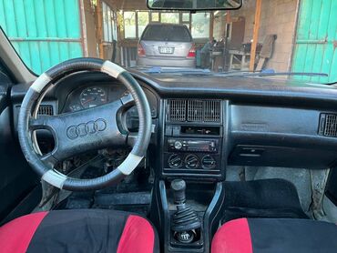мтз 80 чоң кабина: Audi 80: 1.8 л, Механика, Бензин, Седан