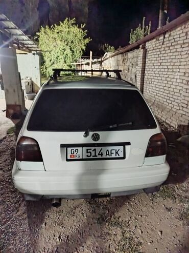 200000 сом машина: Volkswagen Golf: 1993 г., 1.8 л, Механика, Бензин, Хэтчбэк