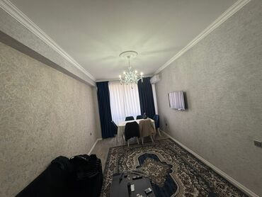 Uzunmüddətli kirayə mənzillər: Ev xirdalanda Kristal Abseron 1 de yerlesir evde 3 eded televizor ve 3 — 7