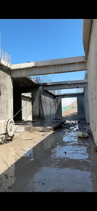 Алмазная резка и демонтаж бетона Профессионально выполняем: -