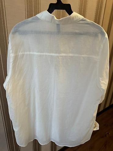 divided: Белая женская рубашка H&M Divided - Размер: EUR 44 (UK 16, CN — 2