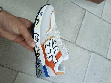 Women's Sneakers and athletic shoes: 45 — 4
