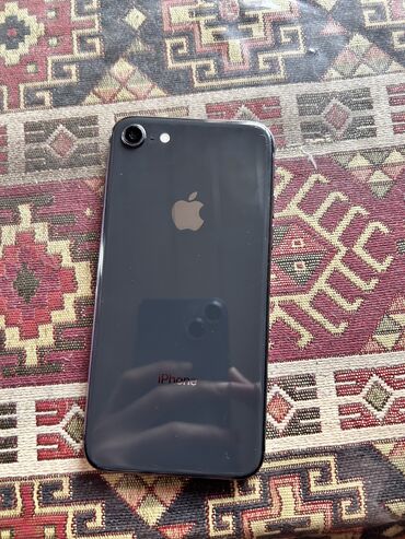 Apple iPhone: IPhone 8, 64 GB, Qara, Barmaq izi