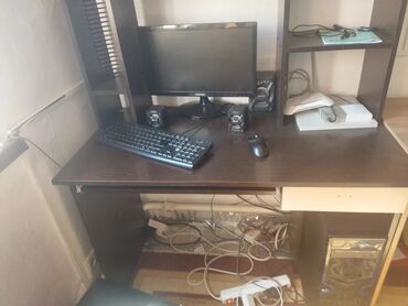 манитор компютер: Компьютер, ядер - 2, Для несложных задач, Intel Pentium