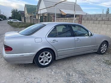 q7 audi: Mercedes-Benz E-Class: 2002 г., 3.2 л, Автомат, Бензин, Седан — 1
