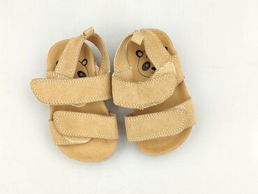 swiecace buty dziewczynka: Buciki niemowlęce, H&M, 19, stan - Idealny