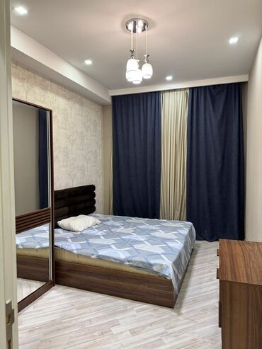 Günlük kirayə mənzillər: 3 otaqlı, Nizami r. r-nu — 1