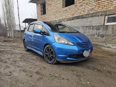 Honda: Honda Fit: 2008 г., 1.5 л, Вариатор, Бензин, Хэтчбэк