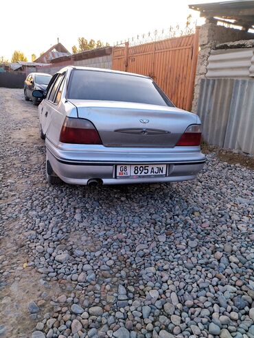 Daewoo: Daewoo Nexia: 2004 г., 1.5 л, Механика, Бензин, Седан