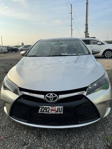 то 18: Toyota Camry: 2017 г., 2.5 л, Автомат, Бензин, Седан