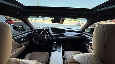 mercedes s63: Lexus ES: 2019 г., 2.5 л, Вариатор, Гибрид, Седан — 9