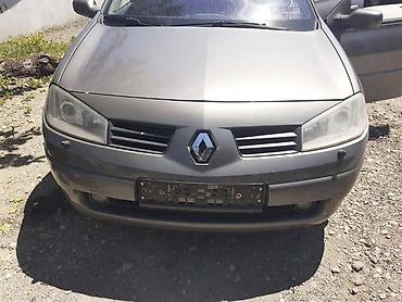 golf 2 1.8 benzin: PREDNJI BRANIK MEGAN 2 ZA RENAULT MEGANE — 1