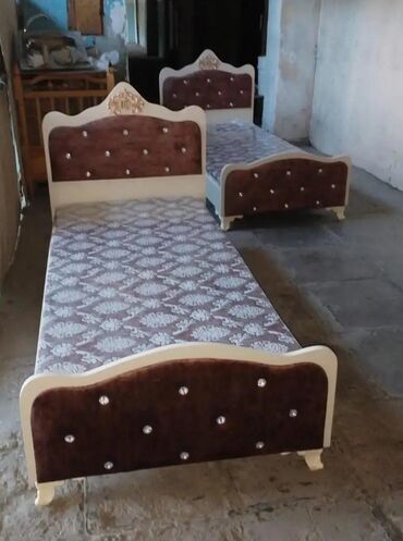 Çarpayılar: Təknəfərlik çarpayı, Bazasız, Matras ilə, Siyirməsiz — 12