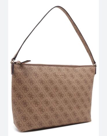 yeni model çantalar: Çanta Türkiyədən alınıb 5.000TL, hər bir şeyi üzərindədir. İstifadə