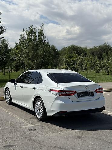 Toyota: Toyota Camry: 2020 г., 3.5 л, Автомат, Бензин, Седан — 5