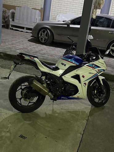 Мотоциклы: Спортбайк BMW, 250 куб. см, Бензин, Взрослый, Б/у at lalafo.kg — 7 Мотоциклы: Спортбайк BMW, 250 куб. см, Бензин, Взрослый, Б/у — 7