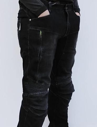 Farmerke: Crne muške farmerke sa modernim dizajnom, idealne za svakodnevno — 9