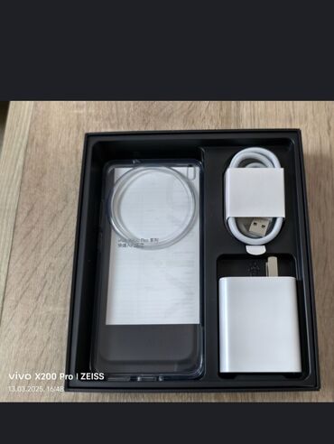 цум бишкек телефоны: Vivo X200 Pro, Новый, 256 ГБ, цвет - Белый, 1 SIM, 2 SIM, eSIM