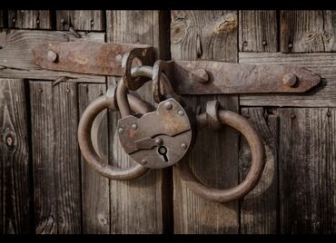 охрана ночная смена: Вскрытие замков и замена замка ремонт любой сложности звоните 24/7