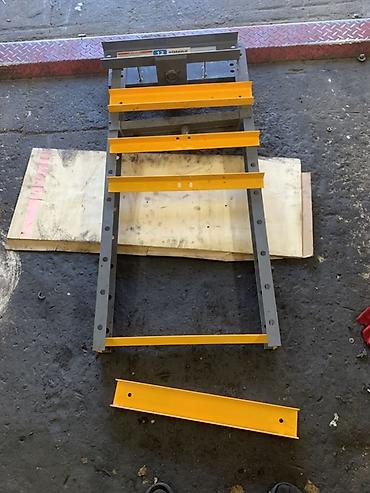 Sənaye tipli hidravlik press çərçivəsi və dayaqları - Üst hissədə “12