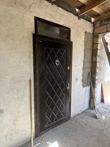 kilim: Giriş qapısı – üst işıqlandırma pəncərəciyi ilə — 2