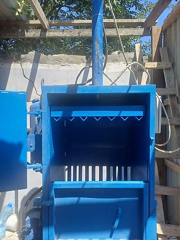 plastik setka qapi: Pres aparatı karton,plasmas sıxan təzədir.Hidravlik press avadanlığı — 5