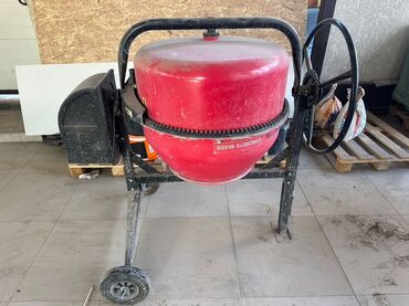 затирочная машина: Бетономешалка Гравитационная, Малая (менее 150 л)