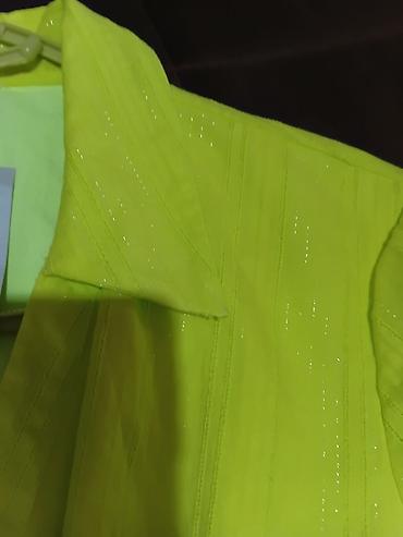 Haljine: Neon zeleno haljina-košulja sa resamam m do l - Model: midi — 13