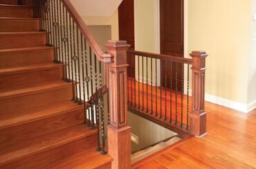 Деревянные лестницы: Лестницы и двери качественно !!! В стиле ХайТек и Классика !!!, из — 5