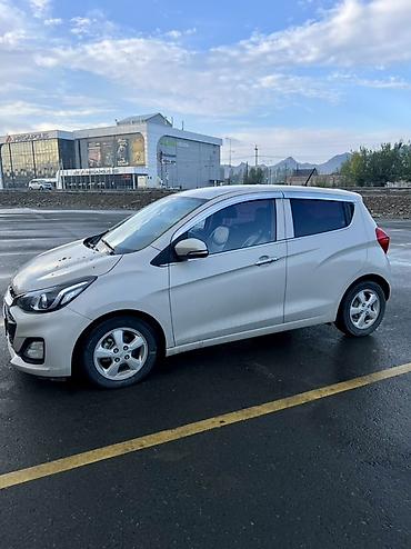 Chevrolet: Chevrolet Spark: 2016 г., Автомат, Бензин, Хэтчбэк — 2