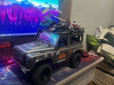 Other children's transport: Продам внедорожник Land Rover Defender D90 (RC модель) ‼️ЧИТАЕМ