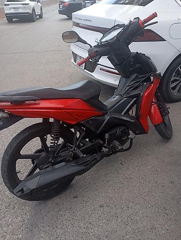 Sport üslublu skuter/moped - Korpus rəngi: qırmızı-qara - Kuzov: açıq