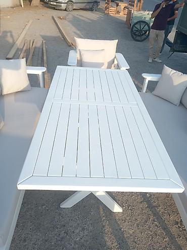 hacioglu mebel fabriki: Açıq hava üçün ağ rəngli taxta mebel dəsti Tərkib: - 1 ədəd geniş — 4