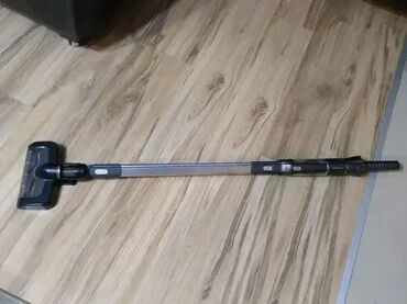 Ručni usisivači: Malo koriscen na lalafo.rs — 3 Ručni usisivači: Malo koriscen — 3