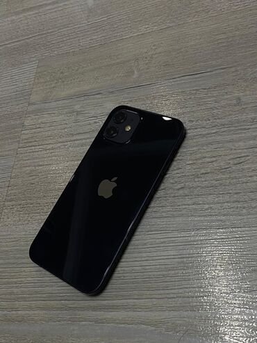 Apple iPhone: IPhone 12, Б/у, 128 ГБ, Черный, 77 %