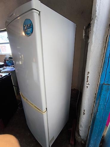 витринный холодильники: Холодильник LG, Б/у, Двухкамерный, 55 * 156 * 60 — 2
