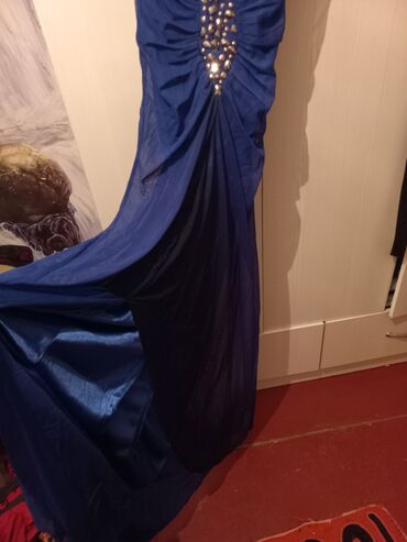 вечернее платье синий цвет: Вечернее платье