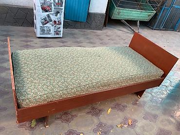 Прямые диваны: 8000сом Диван прямой. - Деревянные боковины. - Обивка с крупным — 2