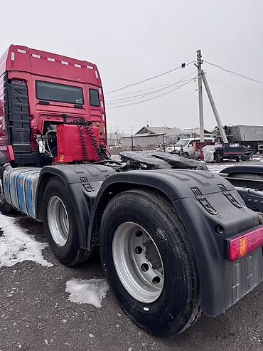 Тягачи: Тягач, Howo, Без прицепа — 2