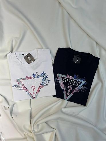 Majice kratkih rukava: Ženske majice S,M,L,XL,XXL veličine 1 komad 2300 din . 2 komada 3200 — 5