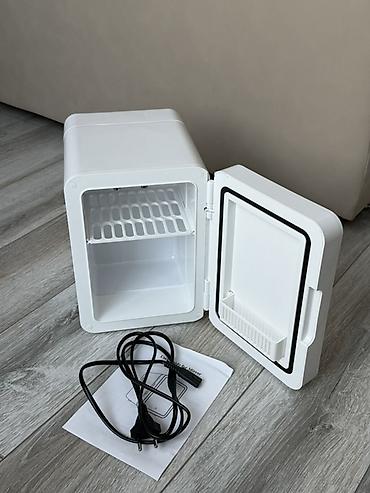 electric kettle: Мини-холодильник портативный, белый с зеркалом и подсветкой ✨ — 3