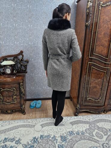 Пальто: Пальто, Классика, Зима, По колено, M — 6