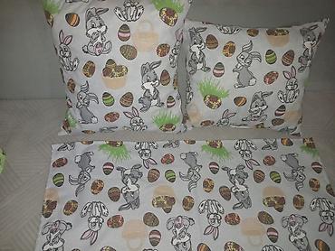 Praznična dekoracija: Dva jastuka + nadstolnjak na lalafo.rs — 8 Praznična dekoracija: Dva jastuka + nadstolnjak — 8